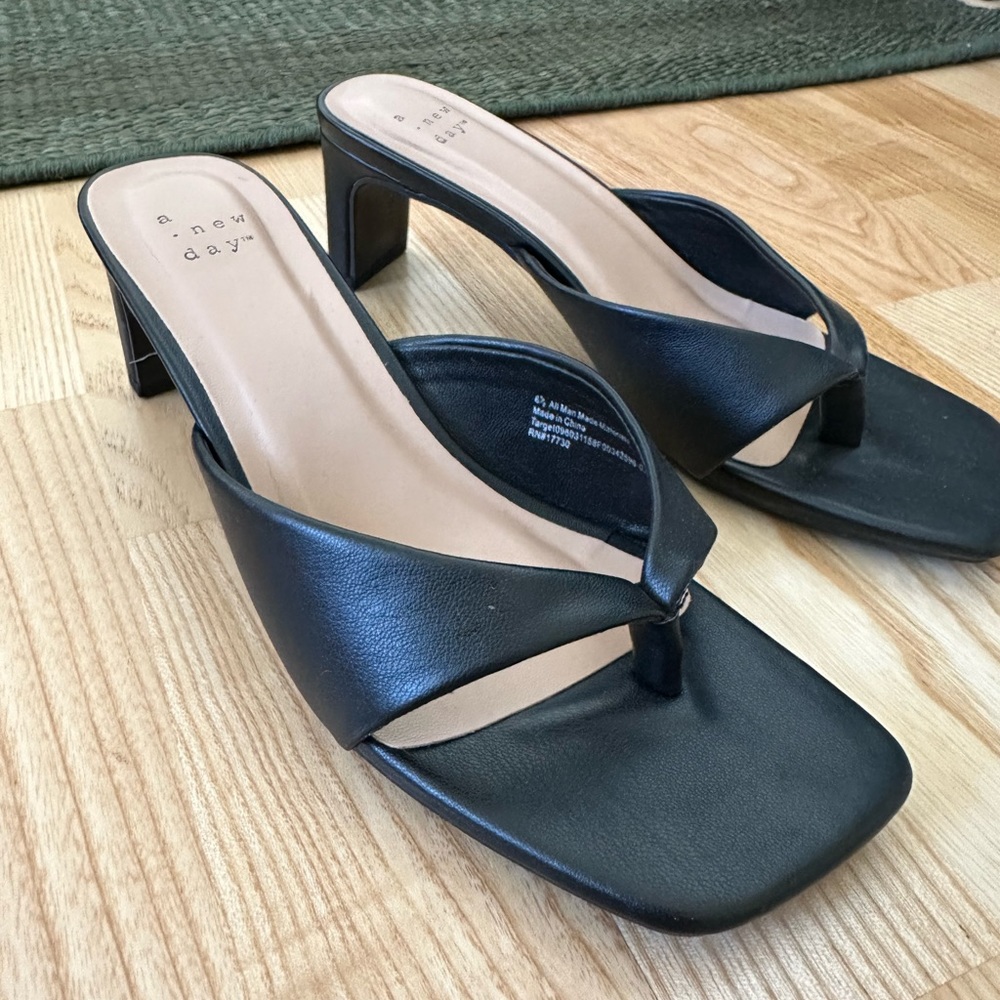 Black heeled sandals